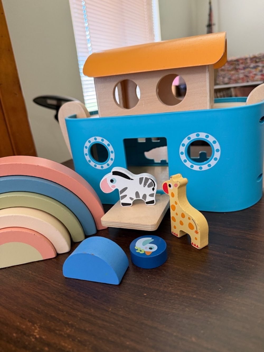 Tooky Toy Wooden Noah's Ark Shape Sorter & Rainbow Stacker Set Play